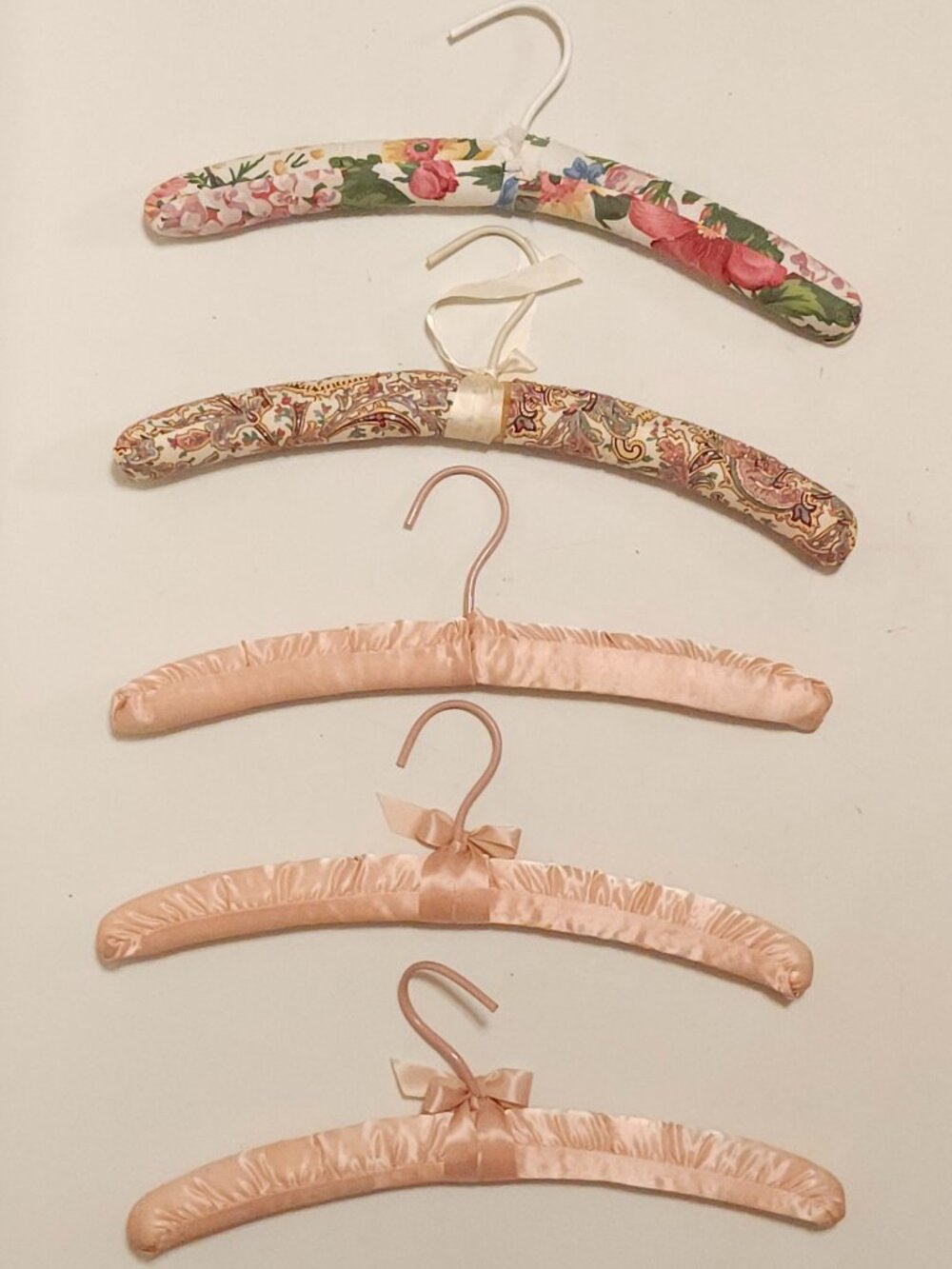Vintage Satin Hanger Perfect for delicate garments Padded Hangers Lot of 5